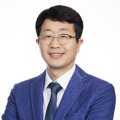 Jung Yup Lee<span style="font-size:1.6rem;">(이정엽)</span><br><span style="display: inline-flex;font-size:18px;font-weight:300;line-height: 21px;padding-right: 20px;">CEO Attorney, Law Firm Lawjibsa</span> 1 Jung Yup Lee Law Firm Lawjibsa